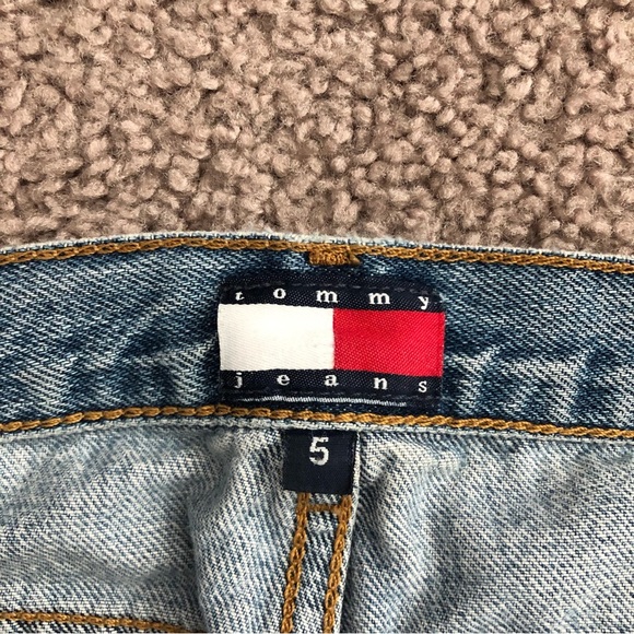 Tommy Hilfiger Tommy Jeans Denim Short Womens 5 - Picture 7 of 11